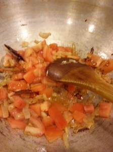 tomato cooking for chicken curry